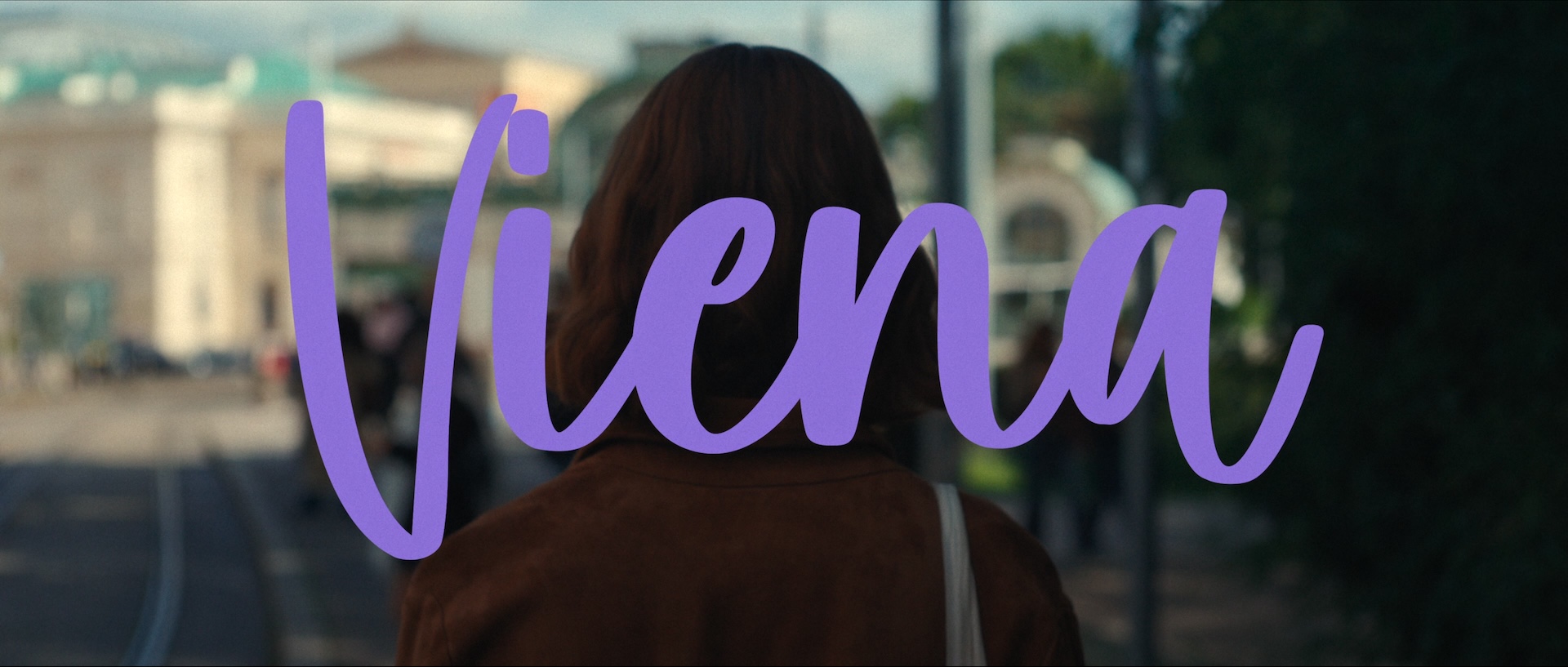 the-yellow-color-the-map-of-longing-netflix_00090394